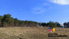 Działka rekreacyjna w pobliżu jeziora Rybojady